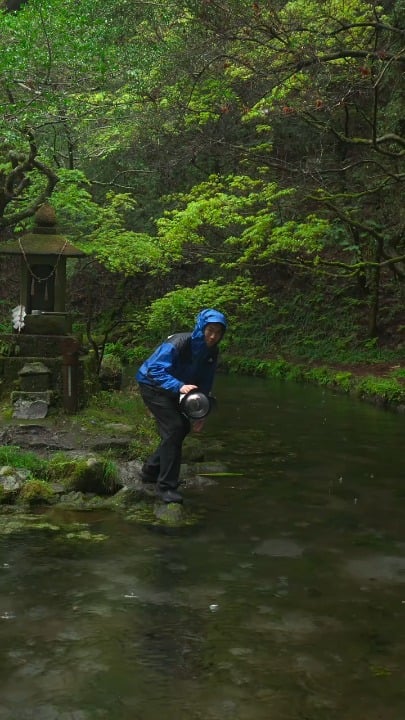 日本の水の清らかさ「自然の中で飲める最もきれいな水だと思う！」